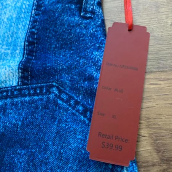 🆕 Soft Denim Print Jumpsuit - Picture 10 of 14